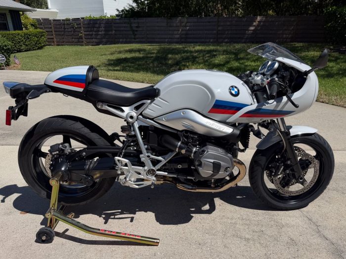 2017 BMW R nineT Racer
