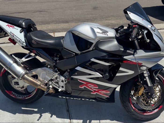 2002 Honda CBR954RR