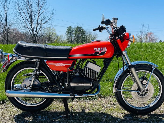 1975 Yamaha RD350