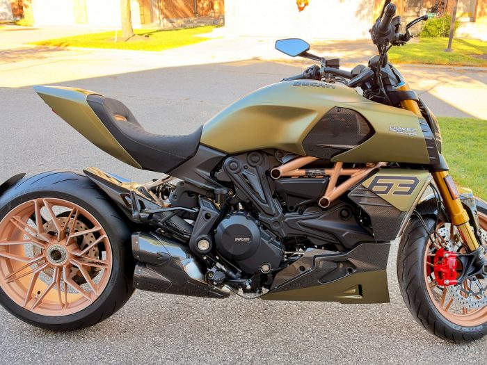 2021 Ducati Diavel 1260 Lamborghini #406/630 With 6 Kilometers
