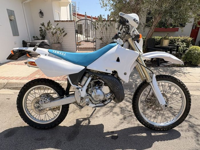 1992 Yamaha WR200