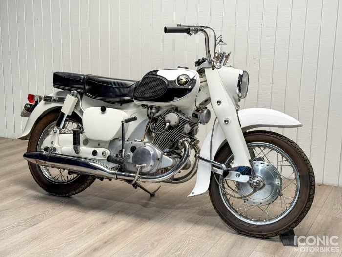 No Reserve - 1967 Honda Dream CA77 (Byron Blend Collection)