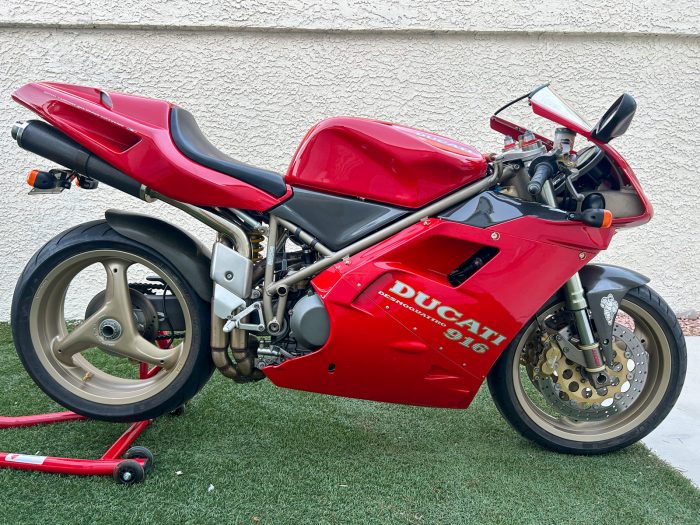 1995 Ducati 916