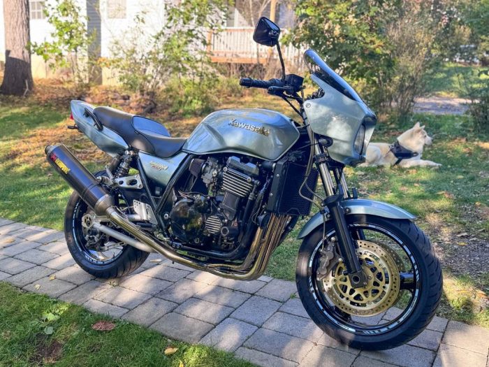 2000 Kawasaki ZRX1100R